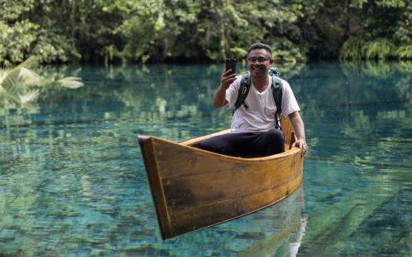 SpaceX pursues 5G-level connectivity…