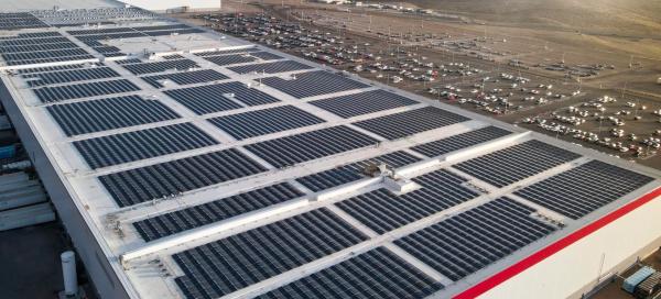 Musk abandoned his own ‘solar electric economy’ to burn…