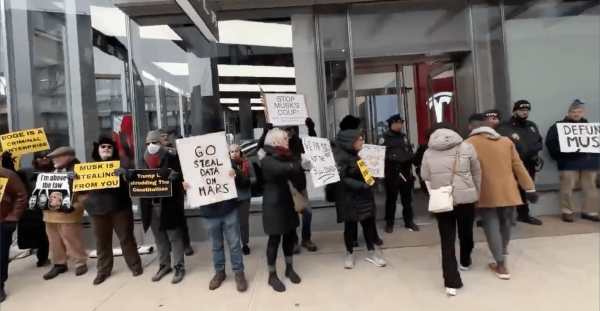 photo of Tesla was hit by a wave of protests over Musk, sales are crashing, insiders are waking up image