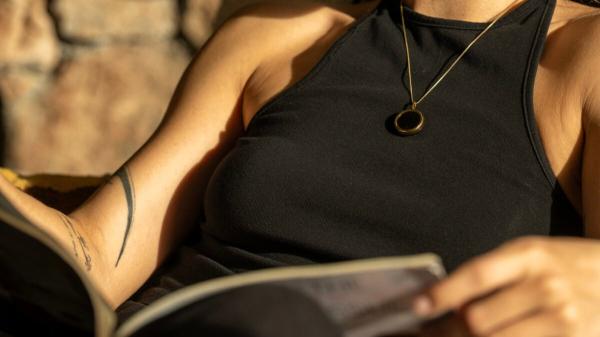 This Necklace Could Stop Your Skin From…