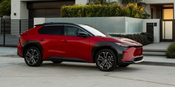 photo of Toyota is offering $10,000 off 2025 bZ4X EV models before they even hit the lot image