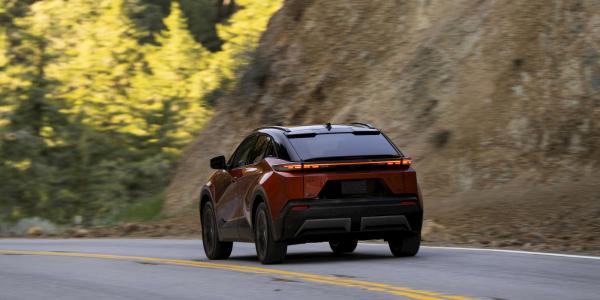 Toyota recalls 8,521 electric C-HR SUVs&hellip;