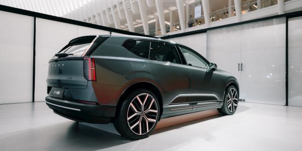 photo of Volvo reveals EX60 prices start at under $60,000 with over 300 miles rangeof image