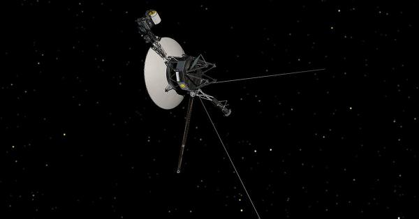 photo of NASA says Voyager 1 is fully back online months after it stopped making sense image