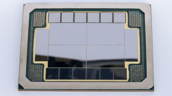 photo of Intel shows off leading-edge tech with massive AI processor test vehicle — huge chip features four logic tiles, 12&hellip; image