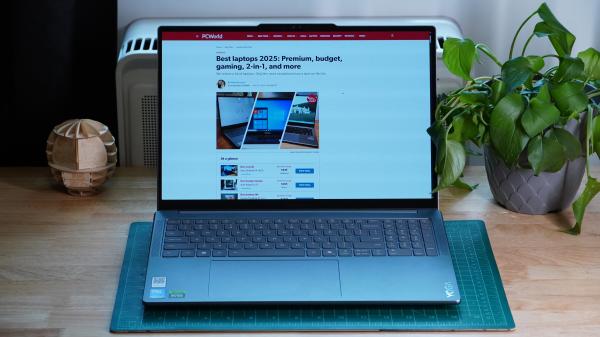 photo of Lenovo Yoga Pro 9i 16 Gen 10 review: Greatness at every turn image