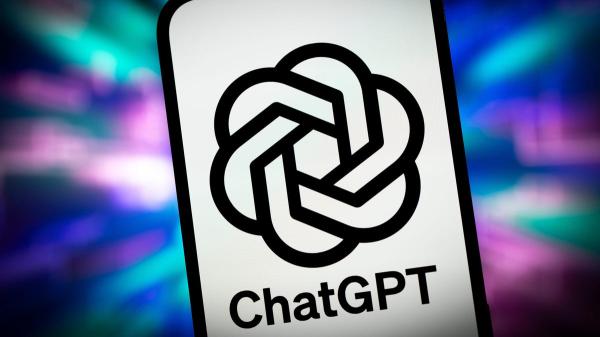 photo of ChatGPT Could Power the iPhone's AI Chatbot: Report image