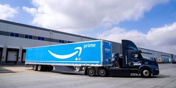 photo of Amazon puts first electric semi trucks into ocean freight operation image