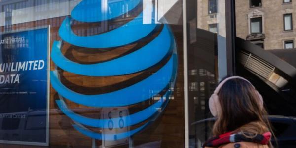 AT&T announces $7 monthly add-on fee for…