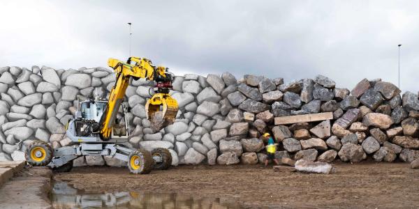 Watch this autonomous excavator build a 215 foot retaining wall [video]