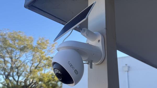 TP-Link’s solar-powered Tapo C660 Kit…
