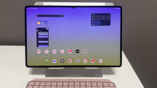 I tried Samsung’s huge Galaxy Tab S11…