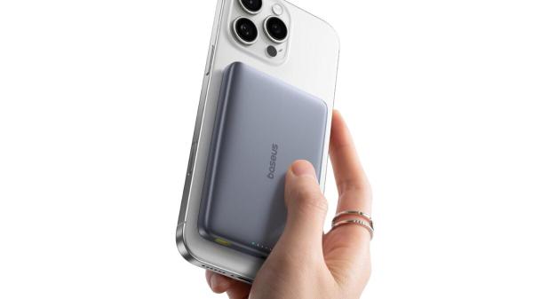 photo of Forget Anker, Baseus MagSafe Portable Charger Is Practically Free as Amazon Offers It at Almost 50% Off image