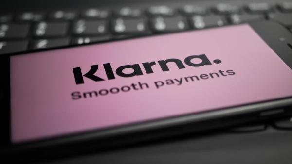 photo of Klarna Hiring Back Human Help After Going All-In on AI image