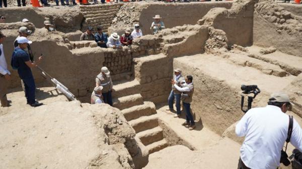 Archaeologists Just Opened a Pre-Incan Tomb Sealed for 600…