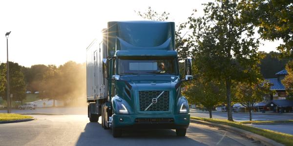 photo of The Bronx will be breathing a little easier with new Volvo VNR Electric [update] image