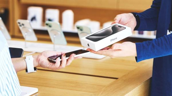 iPhone fans aren't happy as Apple closes&hellip;