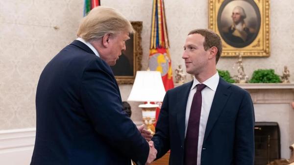 photo of Trump Reportedly Showed Elon Musk Texts of Tech Execs Kissing the Ring image