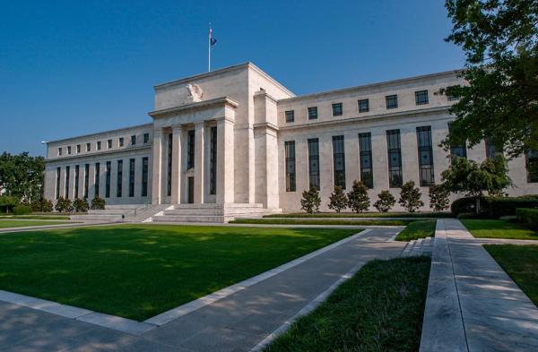 Federal Regulators Want Stablecoins to…