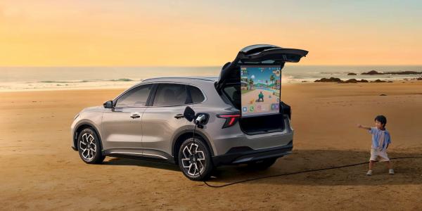 photo of This electric SUV with a semi-solid-state EV battery costs less than $15,000 in China image