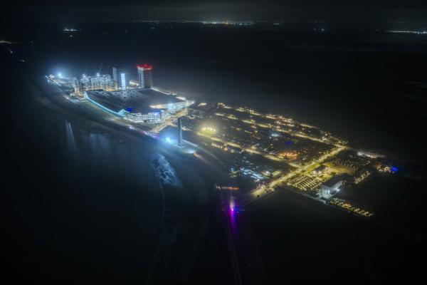 Starbase after dark: Musk’s latest&hellip;