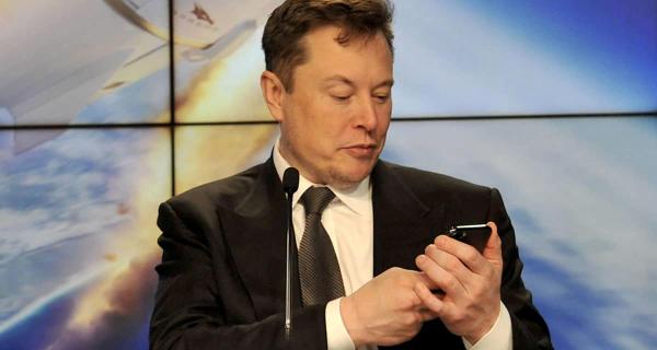 SpaceX is coming for wireless giants&hellip;