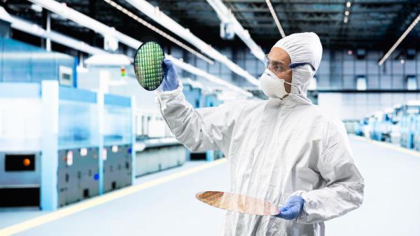 photo of US lawmakers amend new restrictions on Chinese chipmakers — MATCH Act's blanket restrictions removed from select&hellip; image