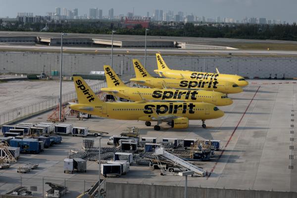 Spirit Airlines shuts down after&hellip;