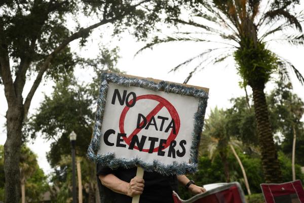 The right-wing boomers protesting data…
