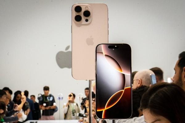 photo of iPhone 16 Pro Hands on: It’s Not Brown, It’s Desert Titanium image