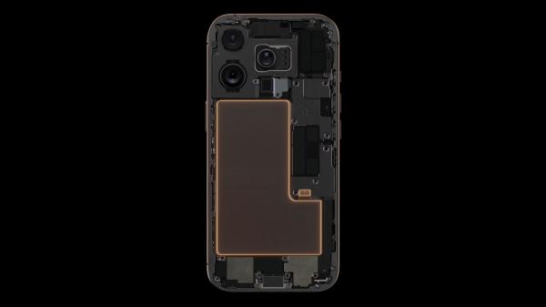 photo of iPhone 17 Pro and Pro Max Rumored to Feature Easier Battery Removal image