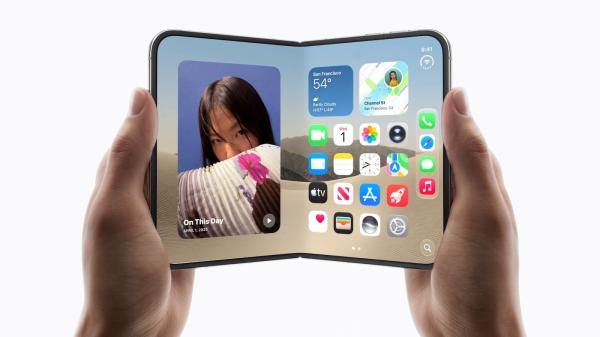 photo of iPhone Duo Reportedly Facing Production Problems Ahead of Launch image