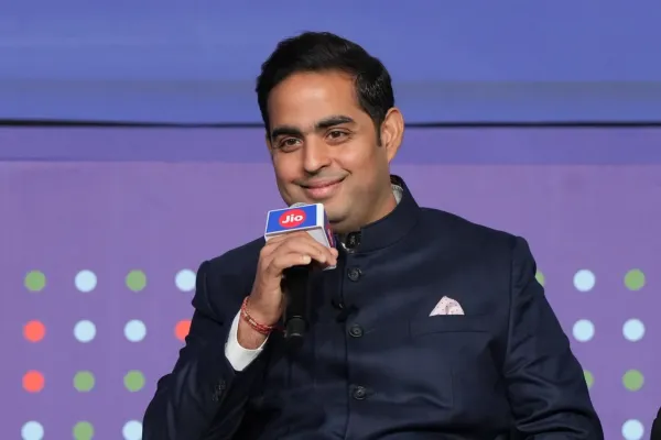 Jio shares surge 21% in market debut…