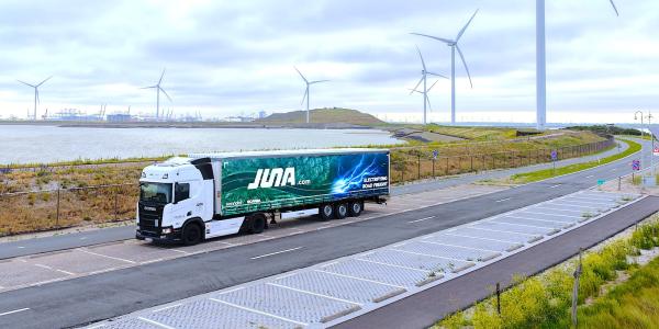 photo of JUNA puts more than 100 Scania electric semi trucks to work image