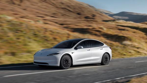 Tesla starts selling Chinese-made Model&hellip;