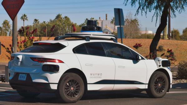 Uber is no longer offering Waymo rides&hellip;