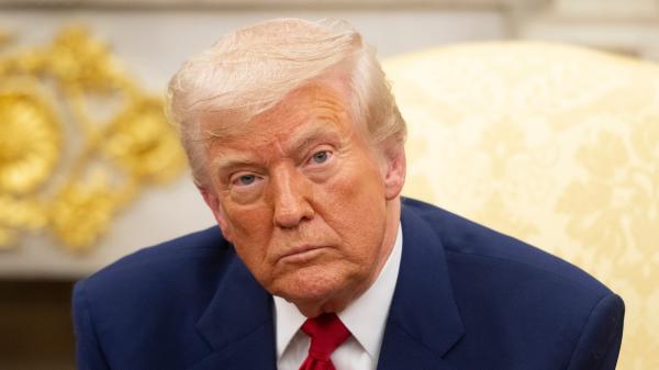 Trump threatens EU with new tariffs in&hellip;