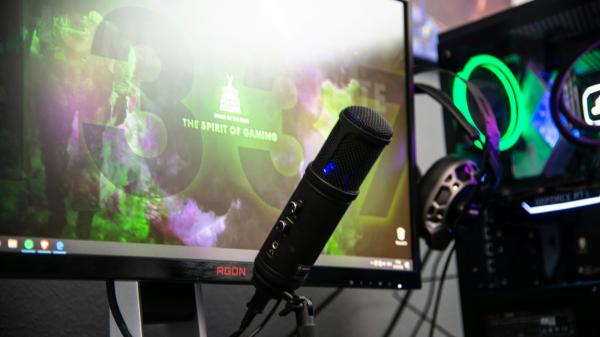 photo of Twitch streamers can now refuse to let Amazon train its genAI models on their content image