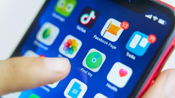 How to share your iPhone's location for…