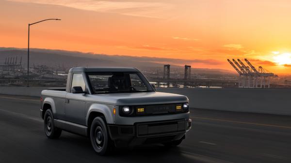 photo of The Slate Truck is cheap, but its battery range can't compete image
