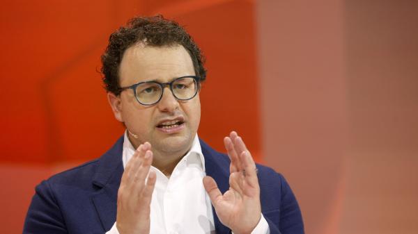 Anthropic picks Accenture for…