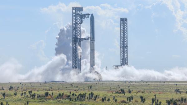 photo of SpaceX Starship's first orbital flight test on track after successful launch rehearsal image