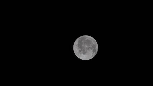 NASA explains how it's making batteries for the Moon's…