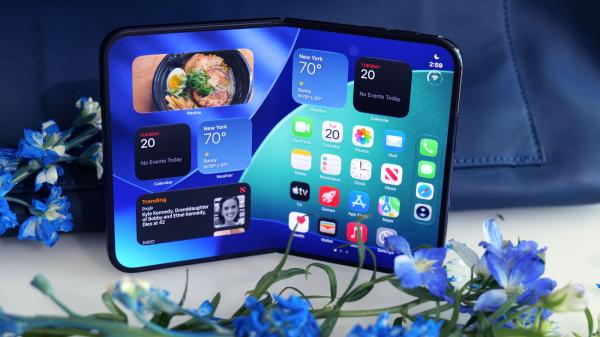 photo of Apple iPhone Duo review: A first-class foldable image