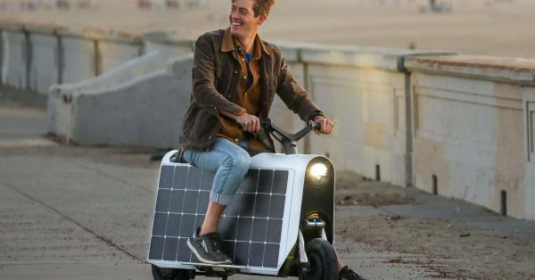 photo of The Lightfoot electric scooter is wrapped in solar panels to address range anxiety image