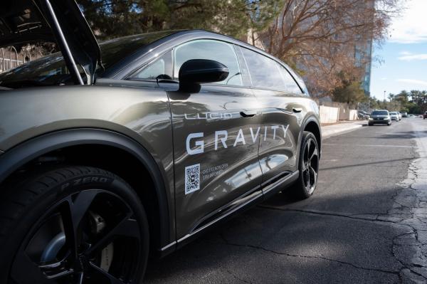 photo of Lucid’s turnaround plan hinges on $1.4B in cash savings, robotaxis image