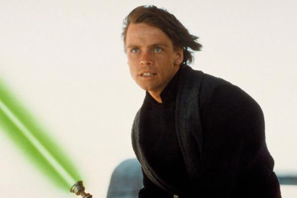 photo of Mark Hamill’s Done with Luke Skywalker, and He Thinks ‘Star Wars’ Should Be, Too image