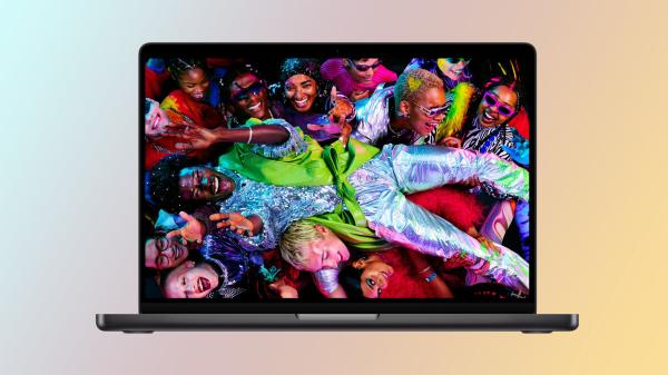 photo of Apple's 2026 MacBook Pro Available for Record Low Price This Weekend image