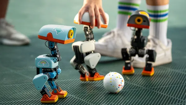 photo of Hottest toy for Christmas? Nvidia CEO plays with adorable Microduck robots, 20,000 sell image