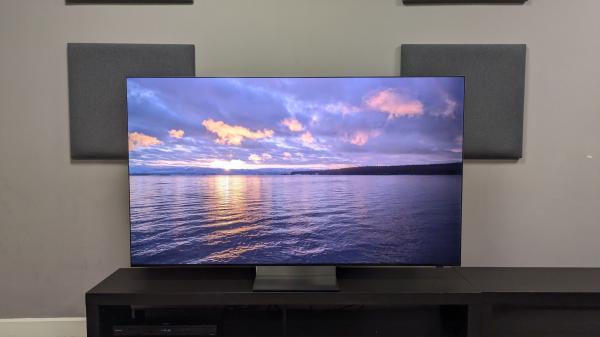 I tested the Samsung R95H RGB TV — and…
